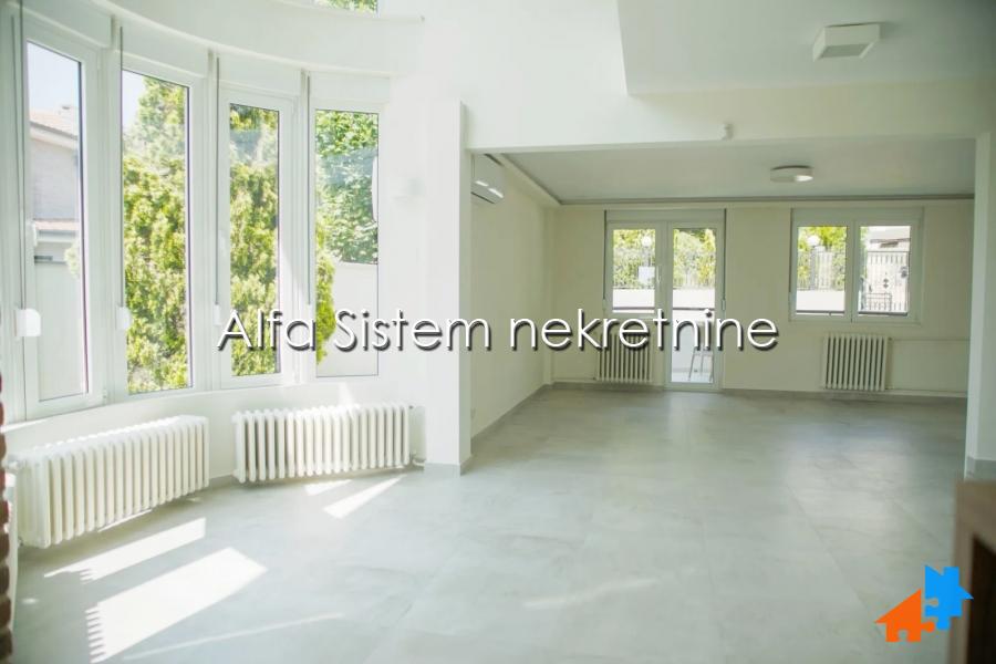 Izdavanje: Kuća 260 m², Čukarica – Beograd