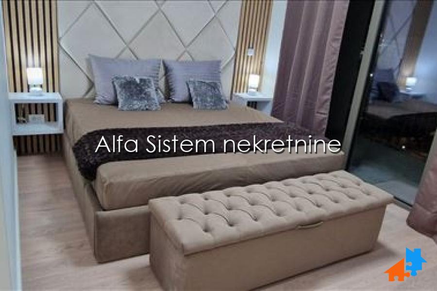 Izdavanje: Četvorosoban stan 115 m², Beograd na vodi – Beograd