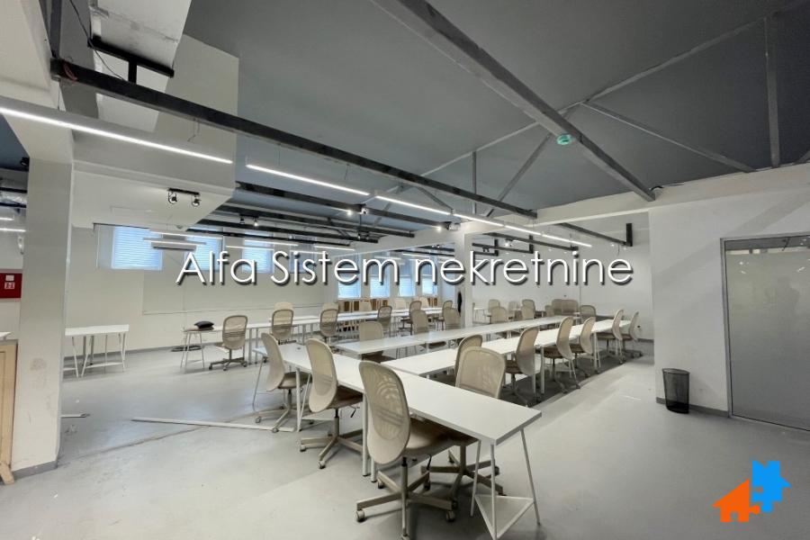 Izdavanje: Poslovni prostor 2000 m², Voždovac – Beograd