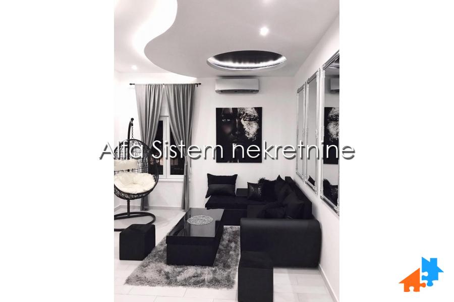 Izdavanje: Trosoban stan 98 m², Stari grad – Beograd