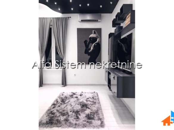 Izdavanje: Trosoban stan 98 m², Stari grad – Beograd