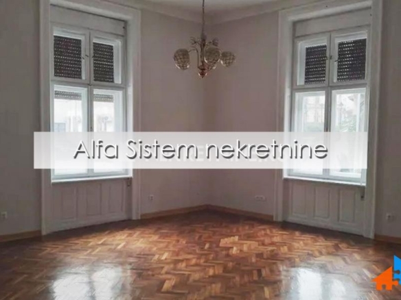 Izdavanje: Četvorosoban stan 120 m², Stari grad – Beograd