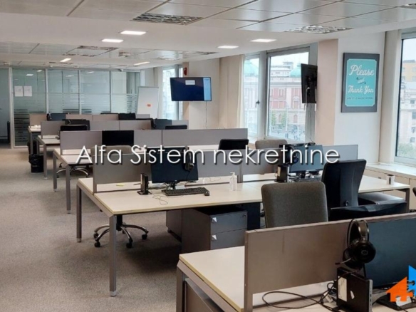 Izdavanje: Poslovni prostor 300 m², Stari grad – Beograd