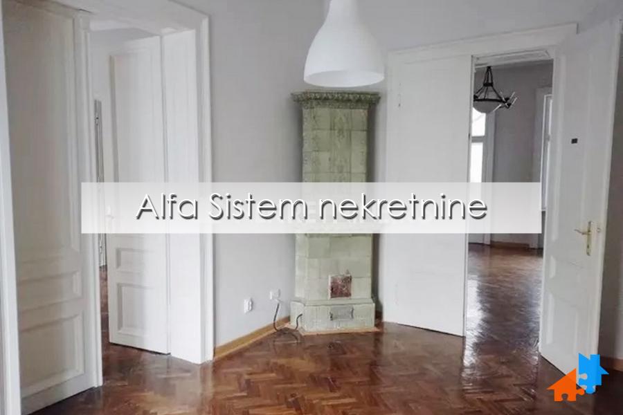 Izdavanje: Četvorosoban stan 120 m², Stari grad – Beograd
